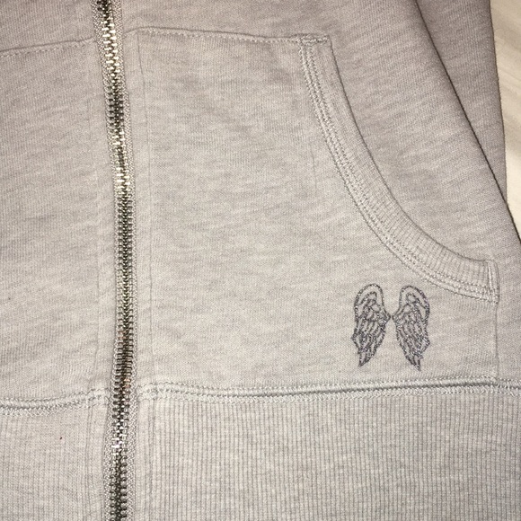 Victoria Secret super model essentials hoodie - Picture 3 of 5